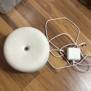 Young living White ceramic diffuser